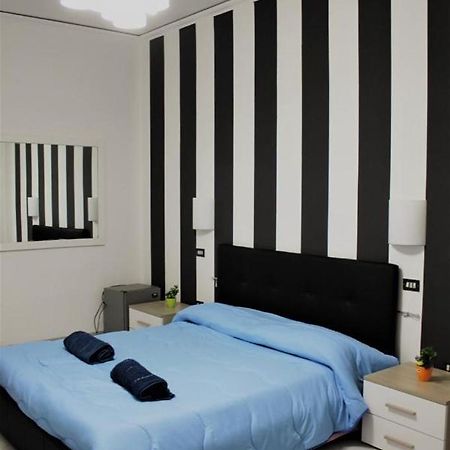 B&B Napoli Centrale Екстер'єр фото