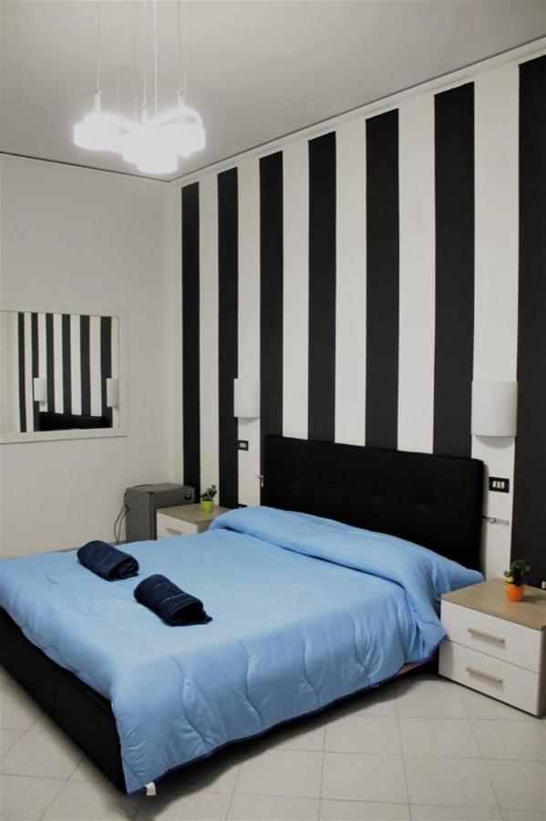 B&B Napoli Centrale Екстер'єр фото